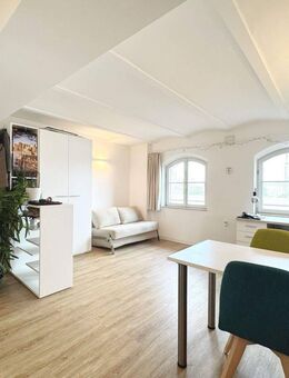 Außen historisch ~ Innen modern - Attraktive Kapitalanlage - Vollmöbliertes 1 Zi-Apartment - Nürnberg