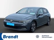 VW Golf, 1.5 VIII eTSI Move, Jahr 2023 - Achim