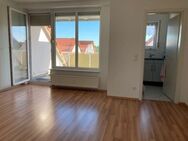 *** Kleine, aber feine 2-Zimmer-DG-Single-Wohnung*** - Bickenbach (Hessen)