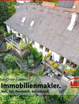 Zentrale Stadtlage! Wohlfühl-Oase mit drei Wohneinheiten und herrlichem Garten - Pfullendorf