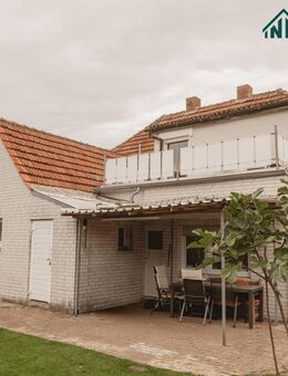 Nordhorn: Gepflegtes Einfamilienhaus mit 140 m² Wohnfläche, 5 Zimmern, Garten & moderner Einbauküche - Nordhorn