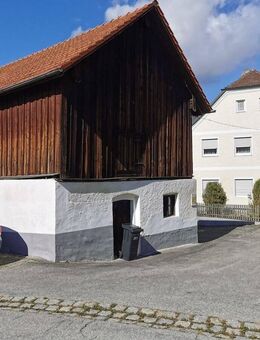 Reserviert! Historisches Wohnhaus m. Scheune u. kleinem Garten in dörflicher Wohnlage b. Landau/Isar! - Eichendorf