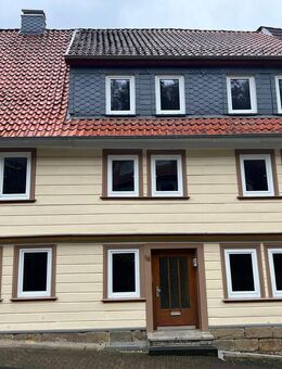 Lichtdurchflutete 4 Zimmer Wohnung mit Werkstattbereich in Bad Grund - Bad Grund (Harz)