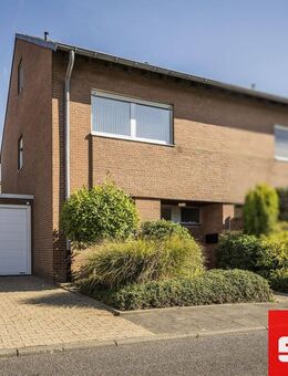 Doppelhaushälfte mit Ausbaupotential in ruhiger Lage! - Grevenbroich