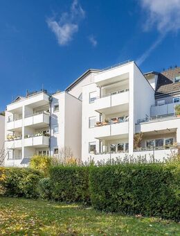 Helle 2-Zimmer-Terrassenwohnung unweit des Broseparks - Berlin