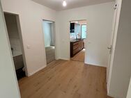 Frisch renovierte 3,5 Zimmer Wohnung m. Küche Gartennutzung und Garage - Essen