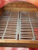 Massivholz Doppelbett aus den 80er Jahren inkl. 2 hochwertigen, mehrfach verstellbaren Lattenrosten in 57572