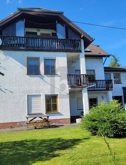 HEBELMASSIVOBJEKT FÜR 2 PARTEIEN IM GRÜNEN - Weinsheim (Landkreis Eifelkreis Bitburg-Prüm)