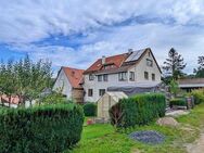 Großes Einfamilienhaus mit Garagen und Carport in Waffenrod. - Schleusegrund