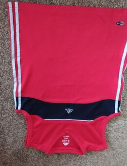 ADIDAS Sportshirt Gr. 164 - Niestetal