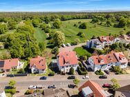 Grün. Ruhig. Besonders. FANTASTISCHE PANORAMA-WOHNUNG mit Blick ins Naturschutzgebiet! - Mühlheim (Main)