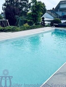 Repräsentatives Traumhaus mit Fernblick in bevorzugter Stadtrandlage von Zweibrücken - Zweibrücken