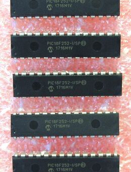 5 Stück - 8-bit Mikrocontroller / Microcontroller PIC18F252-I/SP - 1716M1V - Neu - Biebesheim (Rhein)