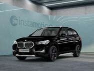 BMW X1, sDrive18d H K, Jahr 2021 - München