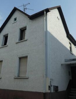 Zweifamilienhaus in Wixhausen - attraktive Kapitalanlage mit Potenzial! - Darmstadt
