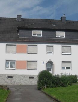DREI-ZIMMER-WOHNUNG MIT BALKON - Lüdenscheid