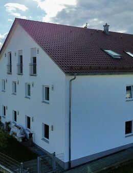 Wohnen mit Wohlfühlfaktor - moderne 4-Zimmer-Wohnung mit wunderschönem Garten - Oberhausen (Landkreis Neuburg-Schrobenhausen)