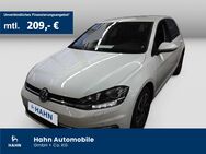 VW Golf, 1.6 TDI VII LightAssist, Jahr 2018 - Backnang