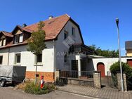 Familienidylle mit Potenzial: Wohnhaus in toller Lage - Ideal zum Sanieren, Gestalten oder Neubauen! - Rheinstetten