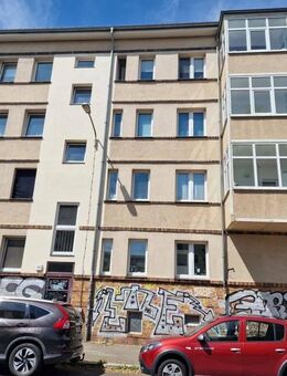 Connewitz - Dreiraumwohnung mit Loggia - vermietet - für Kapitalanleger- provisionsfrei - Leipzig