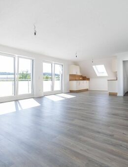 Lifestyle-Wohnung mit Balkon & Panoramablick - Niedereschach