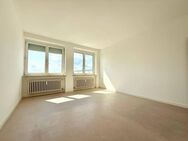 Wenn Träume wahr werden! Große 2,5-Zimmer-Wohnung mit Sonnenbalkon zum Wohlfühlen, neue Böden & Bad! - Bogen