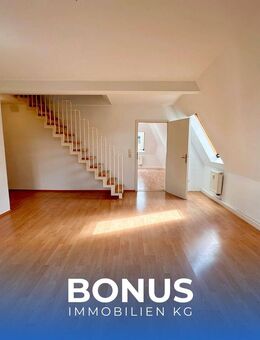 Komplette DG-Etage im Denkmalhaus: 3 Wohnungen, ca. 181 m² - Maisonette frei, ideal für Anleger - Dresden