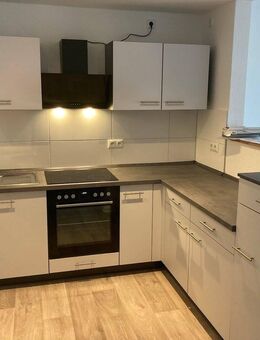Gemütliche 1 Raum Wohnung mit Einbauküche und Balkon - Döbeln
