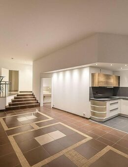 Licht, Luft & Loftgefühl: 3-Zimmer-Wohnung mit 4m Decken, Kamin, EBK & Klasse-A-Energieeffizienz - Wuppertal