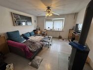 Attraktive Kapitalanlage im Zentrum von Vöhringen - solide vermietete 3-Zimmer-Wohnung mit Potenzial - Vöhringen (Bayern)