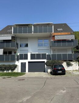 Sonnige, moderne 4,5 Zimmer Wohnung Enegieeffizienz A+ Endenergieverbrauch 16 kWh/(m²·a) von Privat - Reutlingen