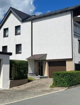 Einfamilienhaus mit Einliegerappartement nähe Bad Steben - Bad Steben