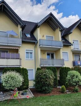 WOHNBERECHTIGUNGSSCHEIN ERFORDERLICH! Weiden-Rothenstadt - 4-Zimmer-Wohnung mit Balkon - Weiden (Oberpfalz)