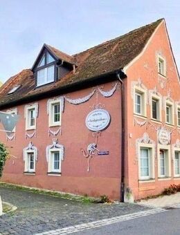 Gepflegtes Mehrfamilienhaus mit Potential in Kitzingen Etwashausen - Kitzingen