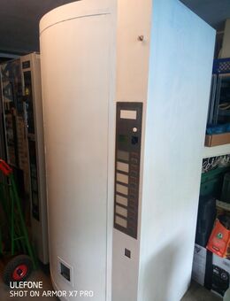 SnackBox 270 – Verkaufsautomat für eingeschweißte Snacks, Vapes, ohne Kühlung - Berlin Neukölln