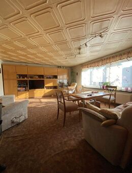 Historisches Wohnhaus mit modernisierter Fassade - Rossau