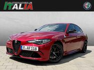 Alfa Romeo Giulia, 2.9 V6 Bi-Turbo AT8 Quadrifoglio, Jahr 2022 - Regensburg