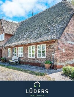 Großzügiges Reetdachhaus in ruhiger Wohnlage - Niebüll