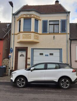 Handwerker aufgepasst !! Renovierungsbedürftiges 1-2 Fam. Haus in Bexbach zu verkaufen - Bexbach