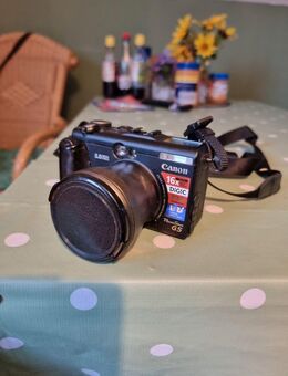 Canon PowerShot G5 Vintage Digitalkamera - Porta Westfalica