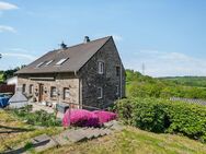 Exklusives Bruchsteinhaus oberhalb des Deilbachtals mit ca. 1,5 Hektar eigenem Land in Essen - Essen