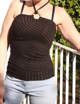 Gestreiftes Top, Nadelstreifen mit Ring, Neckholder, Gr. XS - Düsseldorf