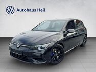 VW Golf, 2.0 TSI VIII R IQ-Light Akra, Jahr 2023 - Oberaurach