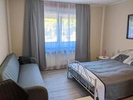 Neu möblierte 1-Raum-Whg. Stralsund, Kleeweg Besichtigung: Donnerstag oder Freitag - Stralsund