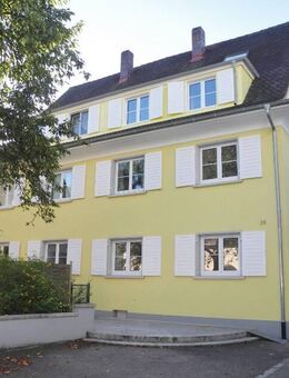 schöne 4-Zimmerwohnung im 1. OG eines gepflegten 6-Familienhauses in ruhiger zentraler Lage von Lörrach-Brombach - Lörrach
