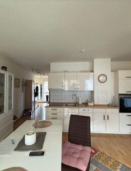 Helle 2-Zimmer-Wohnung mit 55 m² in zentraler Lage von Lohfelden! - Lohfelden