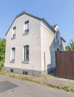 Eigenheim mit verschiedenen Gestaltungsmöglichkeiten + 1283 m² angrenzendes Gartengrundstück - Köln