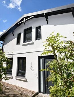 Modernisiertes, einzugsbereites Einfamilienhaus mit großzügigem Schnitt - Hamburg