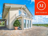 MUTZHAS - Exklusives Einfamilienhaus mit Schwimmteich - Olching