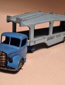 Dinky ORIGINALE abzugeben, ca. 50er Jahre meist sehr gut erhalten in 10627